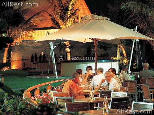 Beach Rotana Hotel & Towers 24